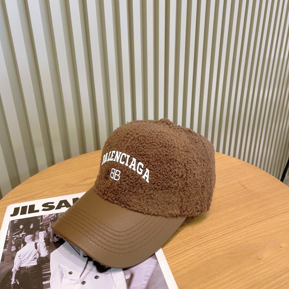 Balenciaga Teddy Leather Baseball Cap in Brown - Picture 4 of 7